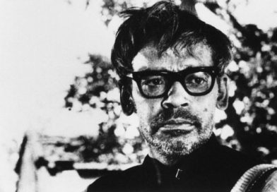 প্রখ্যাত চলচ্চিত্র-নির্মাতা ঋত্বিক ঘটকের ১০০তম জন্মদিন আজ