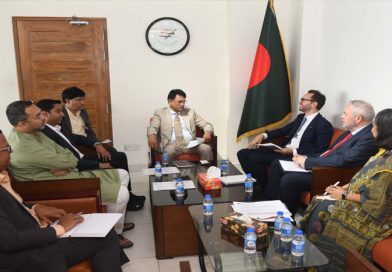 বাংলাদেশি শিক্ষার্থীদের জন্য যুক্তরাজ্যের শিক্ষাবৃত্তি বাড়ানোর আহ্বান শিক্ষামন্ত্রীর